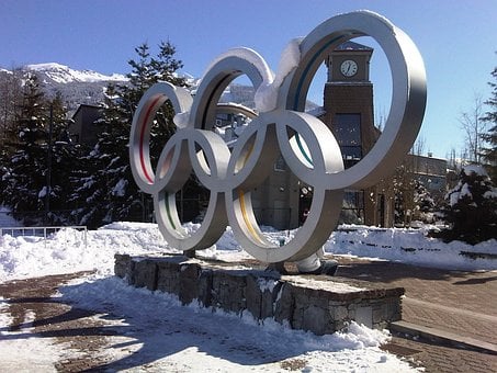 Зимние Олимпийскиу игры. Фото: pixabay.com/photos/olympic-rings-whistler-olympics-1584741/