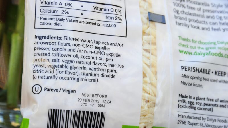 Пакет в продуктовом магазине в Калифорнии на фотографии из архива. Фото: Robyn Beck/AFP via Getty Images
