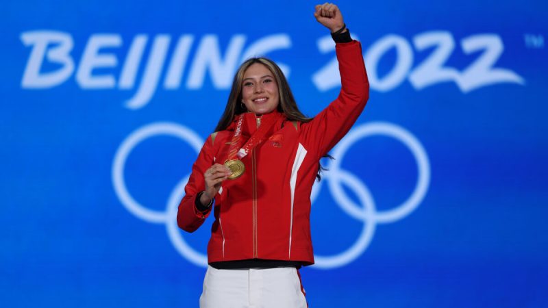Золотая медалистка Эйлин Гу, спортсменка из США, выступавшая за сборную Китая. Китай, 8 февраля 2022 г. (RichardHeathcote/GettyImages) 