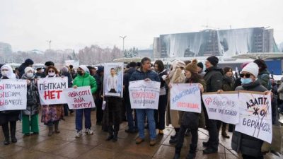 Митинг в Алматы, Казахстан, 13 февраля 2022 г. Фото: ALEXANDR BOGDANOV/AFP via Getty Images