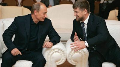 Владимир Путин и Рамзан Кадыров. Фото: DMITRY ASTAKHOV/AFP via Getty Images)