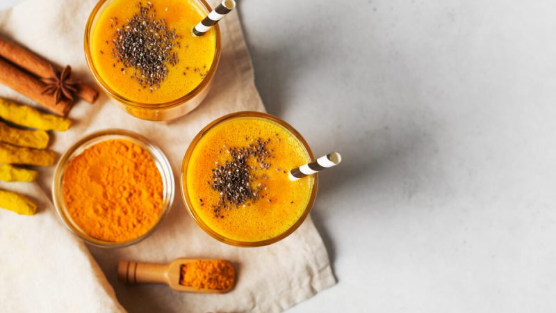 Учёные исследуют новый высокоэффективный компонент куркумы, помимо куркумина, который способствуют восстановлению клеток мозга. denira/Shutterstock