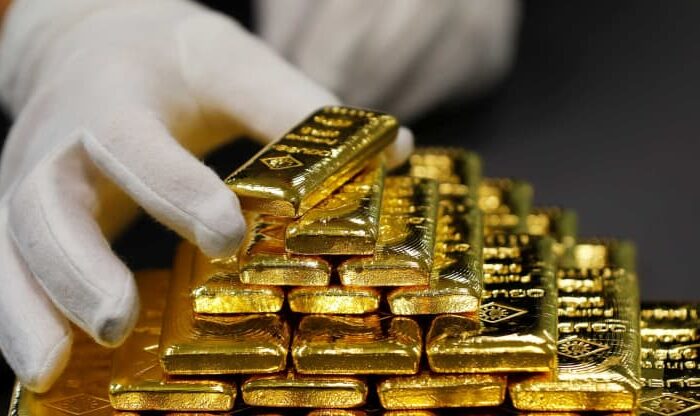 Слитки золота. Фото: LeonhardFoeger/Reuters
