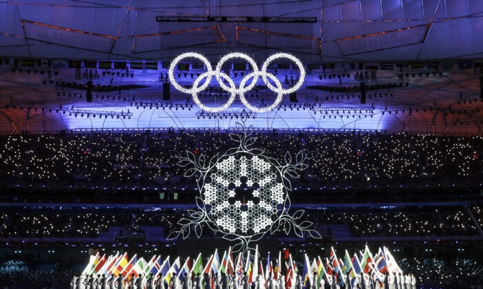 Во время церемонии закрытия зимних Олимпийских игр 2022 года в Пекине на 16-й день на Пекинском национальном стадионе в Пекине, Китай, 20 февраля 2022 года. (MajaHitij/GettyImages)