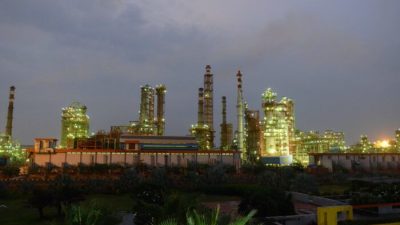 Индия покупает российскую нефть и газ, невзирая на санкции ЕС и США