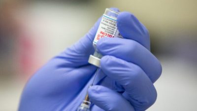Вакцина от COVID-19 компании Moderna на архивной фотографии 9 марта 2021 года. (John Fredricks/The Epoch Times)