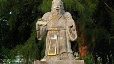 Одному человеку приснился сон, в котором бог-покровитель велел ему купить дом в определённом месте и сообщил его местонахождение. (Chao-ping Chen via Dreamstime)