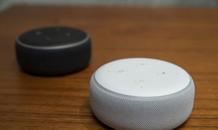 Обновлённые Echo Dots в штаб-квартире Amazon после презентации в Сиэтле, штат Вашингтон, 20 сентября 2018 г. Фото: Stephen Brashear/Getty Images