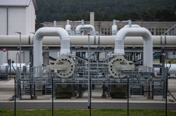 Болгария не может обойтись без российской нефти и готова заблокировать эмбарго Газоприёмная станция Gascade, примыкающая к приёмной станции газопровода Nord Stream 2 в Любмине, северо-восточная Германия. Фото: JOHN MACDOUGALL/AFP via Getty Images