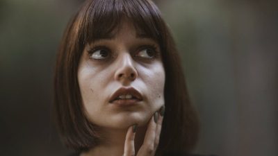 Многим людям трудно отпустить негативные мысли и эмоции, которые их сдерживают. Фото: pexels.com / СС0