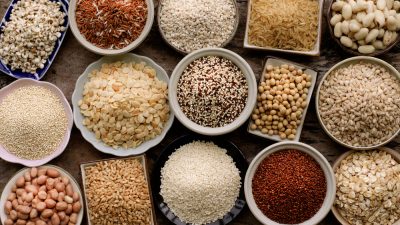 Употребление разнообразных цельнозерновых продуктов может улучшить микробиом кишечника.  Фото: ShutterStock 