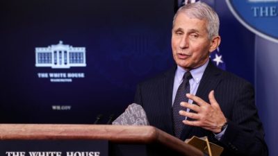 Директор Национального института аллергии и инфекционных заболеваний доктор Энтони Фаучи на ежедневном брифинге для прессы в Белом доме в Вашингтоне 21 января 2021 года. Фото: Jonathan Ernst/Reuters, File Photo
