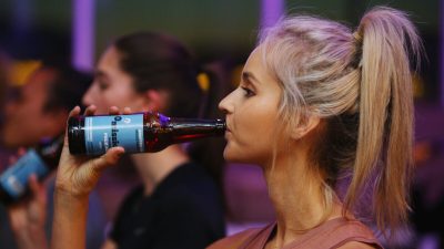 Молодёжная вечеринка в Мельбурне, Австралия, 11 июля 2017 года. Фото: Michael Dodge/Getty Images
