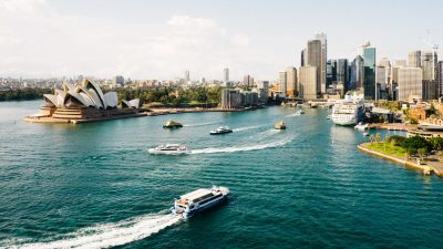 Сиднейская гавань - The Sydney Harbor. (Dan Freeman/Unsplash)
