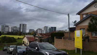 Общий вид из пригорода Эрлвуд в Сиднее, Австралия, 6 сентября 2022 года. (Lisa Maree Williams/Getty Images)