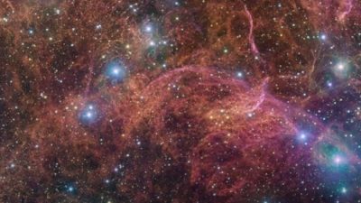 Взорвавшуюся гигантскую звезду телескоп запечатлел с разрешением 554 млн пикселей. (Скриншот/ European Southern Observatory/youtube.com)