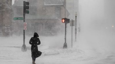 Фото. На США обрушился снежный шторм. (Scott Eisen/Getty Images)