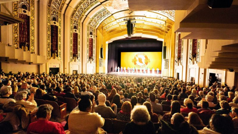 Шоу Shen Yun Performing Arts в The Bushnell, The William H. Mortensen Hall, Хартфорд, штат Коннектикут, 8 февраля 2020 года. (Edward Dye/The Epoch Times) 
